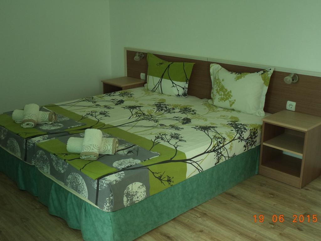 Sveti Georgi Guest House Sozopol Room photo