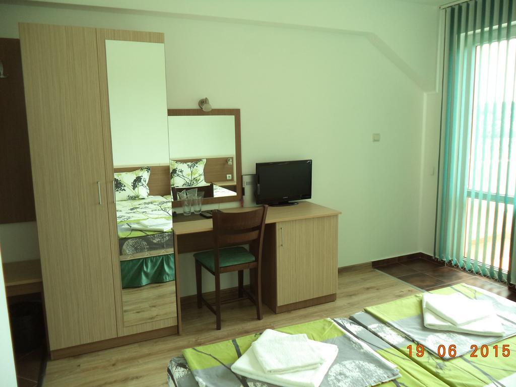 Sveti Georgi Guest House Sozopol Room photo