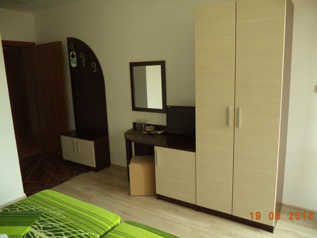 Sveti Georgi Guest House Sozopol Exterior photo
