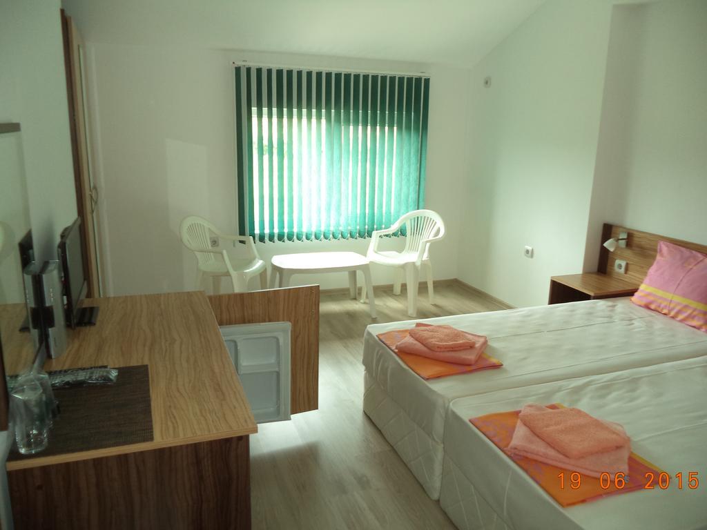 Sveti Georgi Guest House Sozopol Room photo