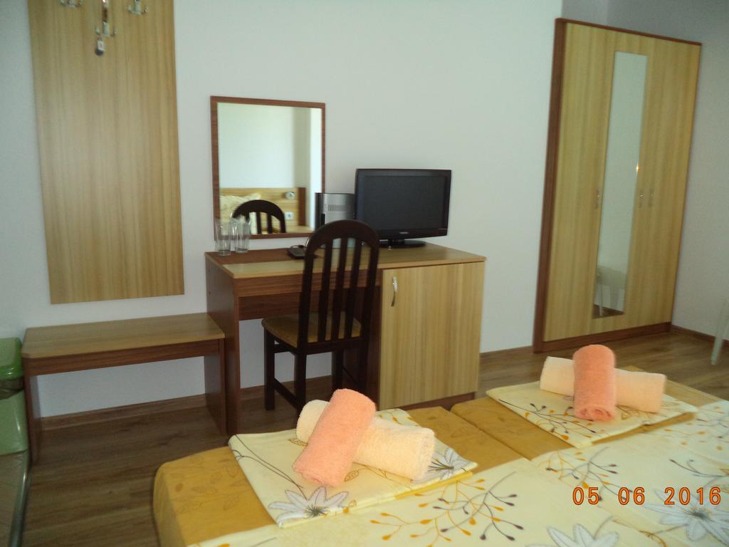Sveti Georgi Guest House Sozopol Exterior photo