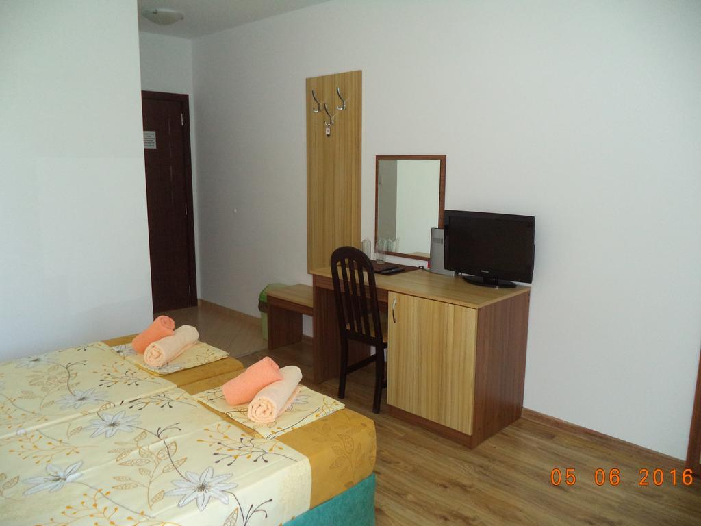 Sveti Georgi Guest House Sozopol Exterior photo