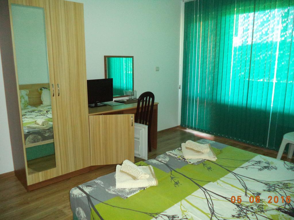 Sveti Georgi Guest House Sozopol Exterior photo